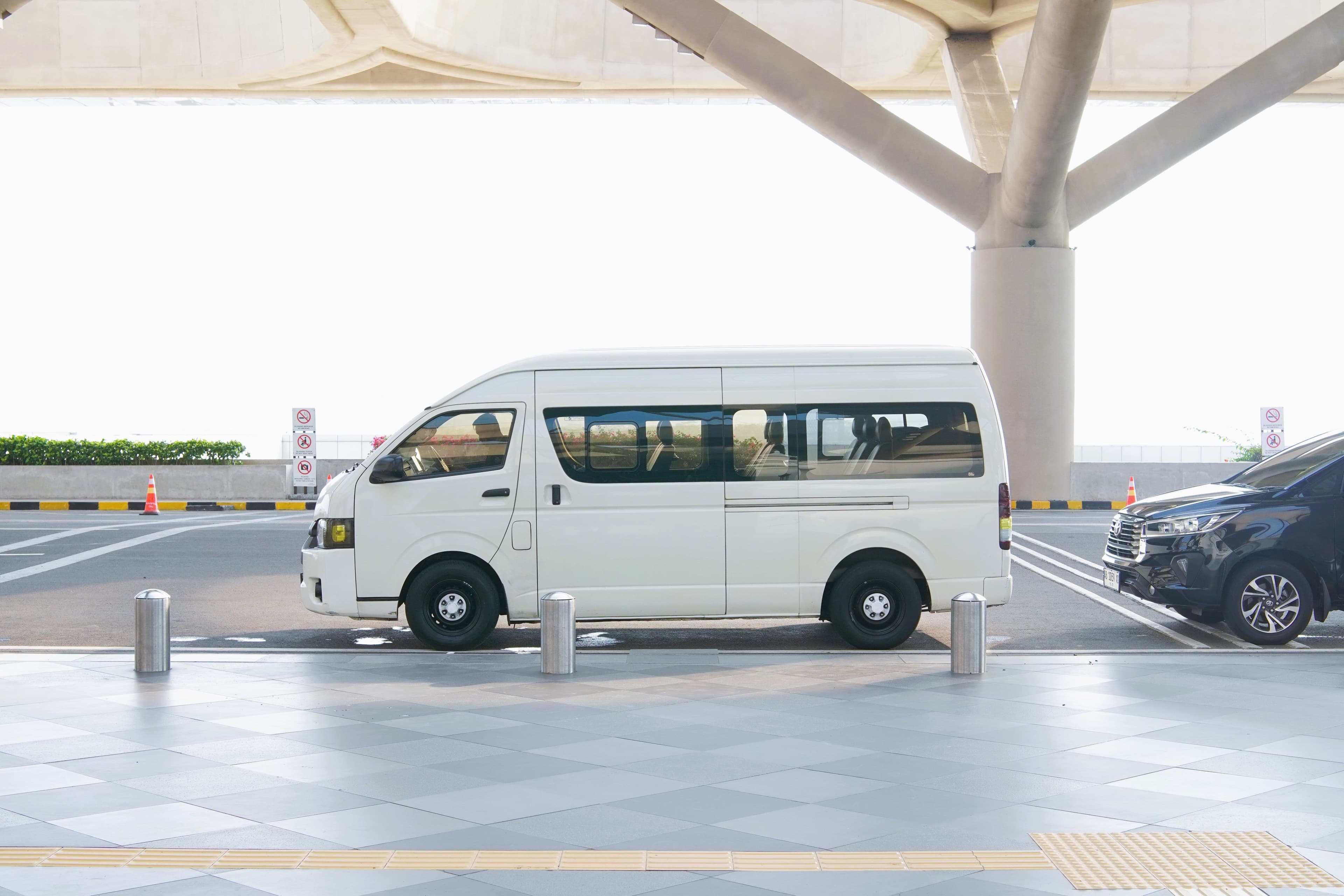 Vehicule de transport bus pour les services KIHIRA Sarlu